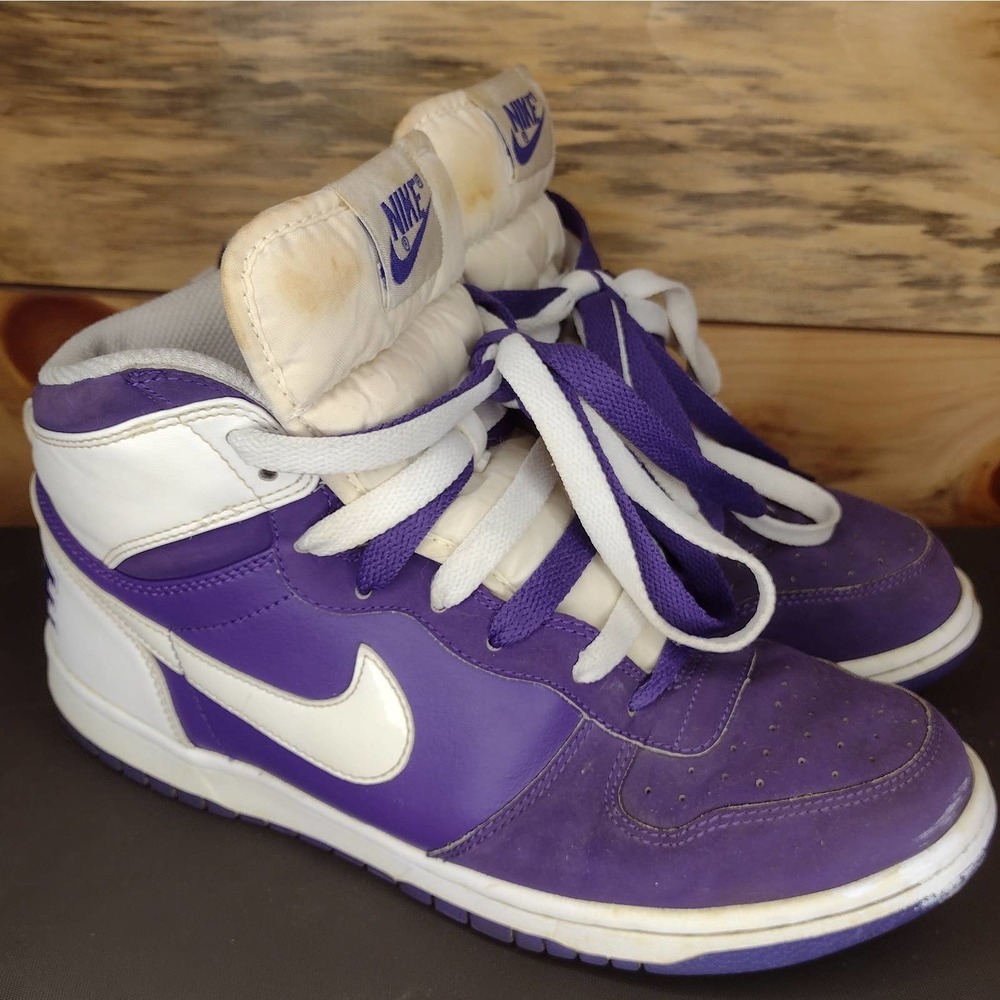 Big Nikes High Pure Purple RARE 2009 8.5 vintage kicks basketball suede